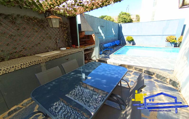 Apartment -
                        Llançà -
                        3 bedrooms -
                        6 persons